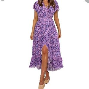 NWT never worn: Zesica bohemian wrap Dress! Size Medium